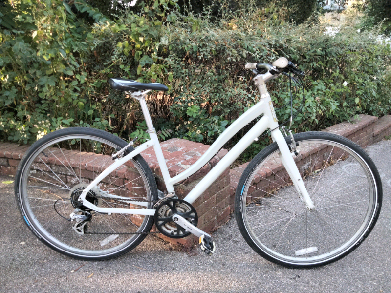 Hybrid Road Bike MEDIUM Frame 